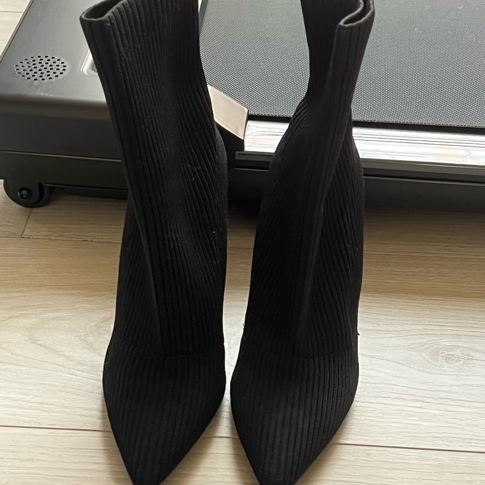 Steve Madden Black Heeled Boots